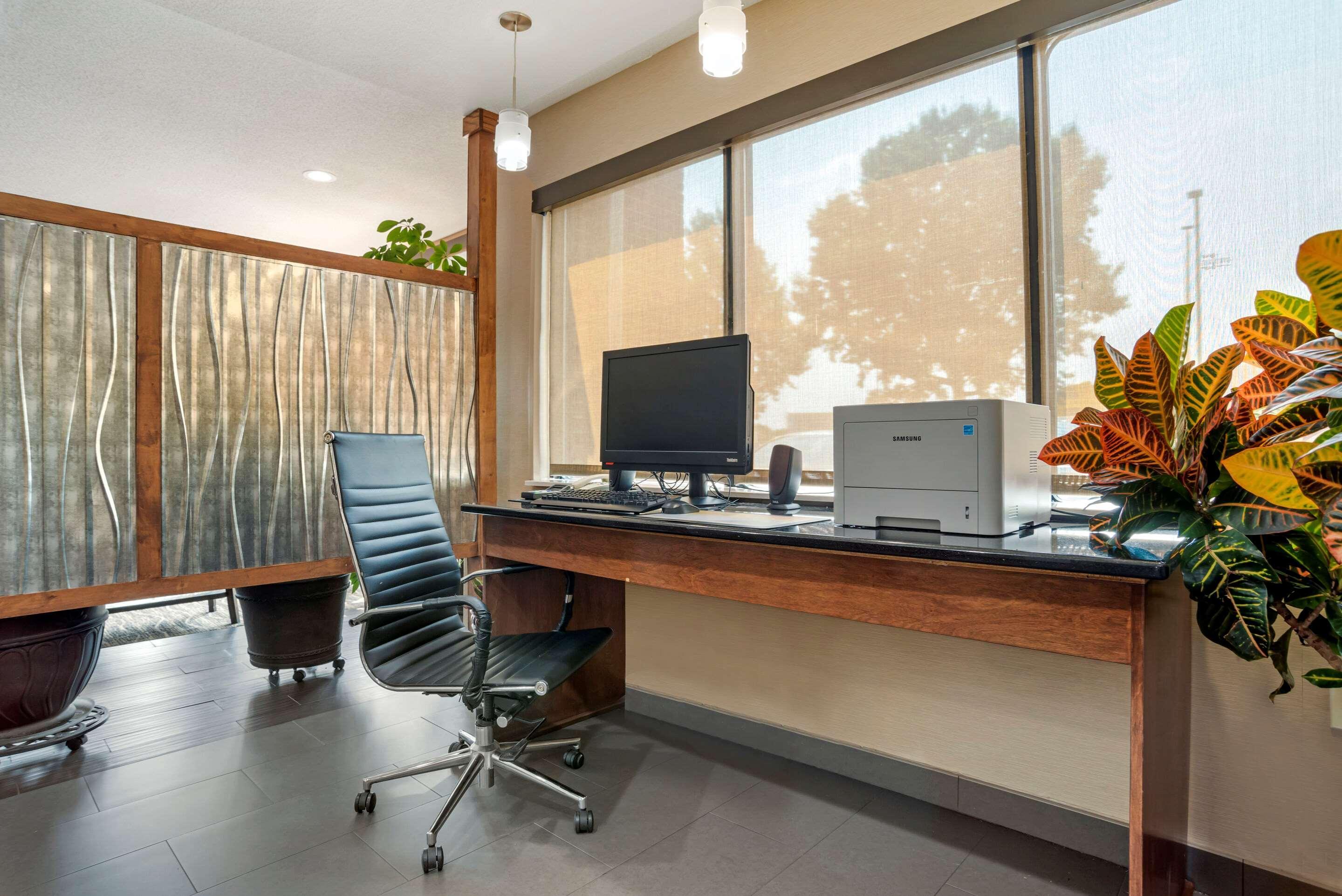Comfort Suites Oxford I-20 Exit 188 מראה חיצוני תמונה
