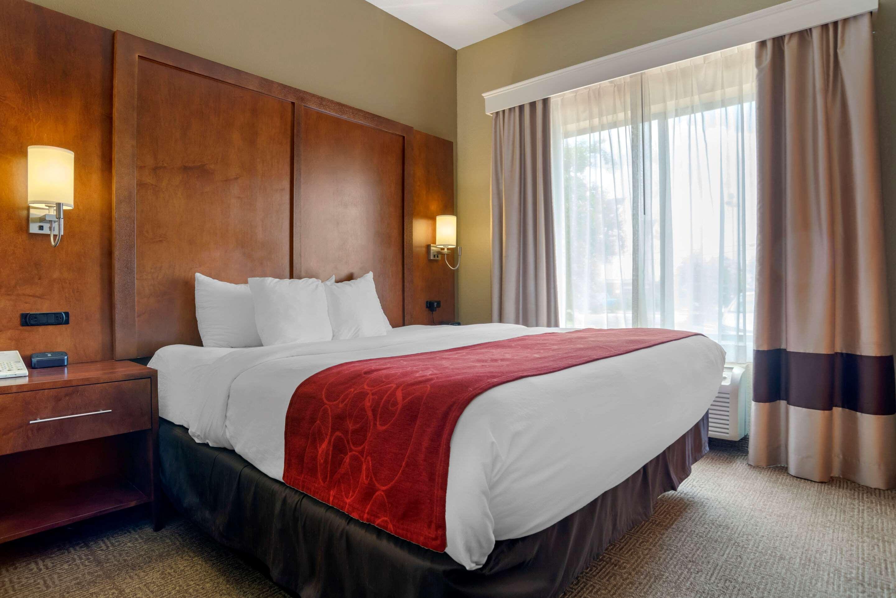Comfort Suites Oxford I-20 Exit 188 מראה חיצוני תמונה
